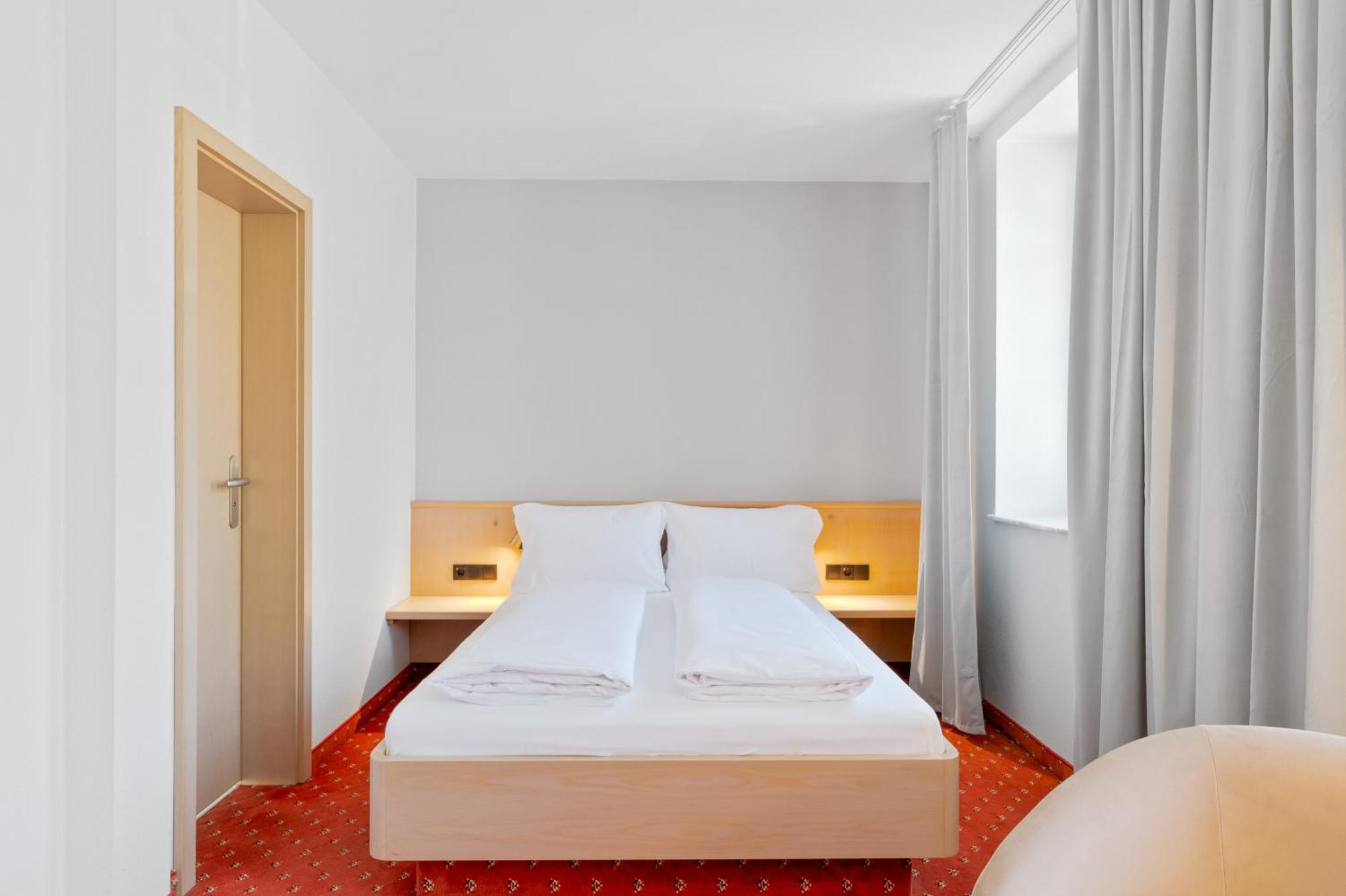 Steiners Airport-messe Bed & Breakfast Stuttgart