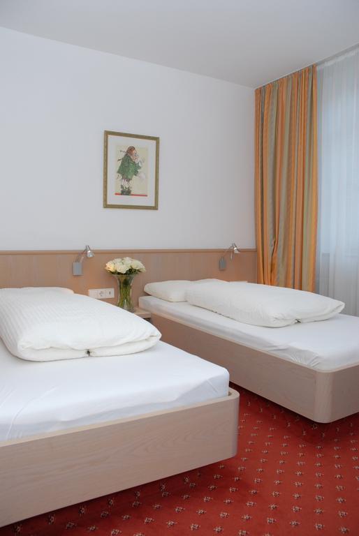 Steiners Airport-messe Bed & Breakfast